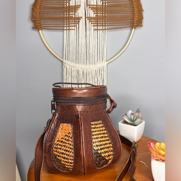 Leather & Rattan CrossBody Bucket Bag - Picture 3 of 13